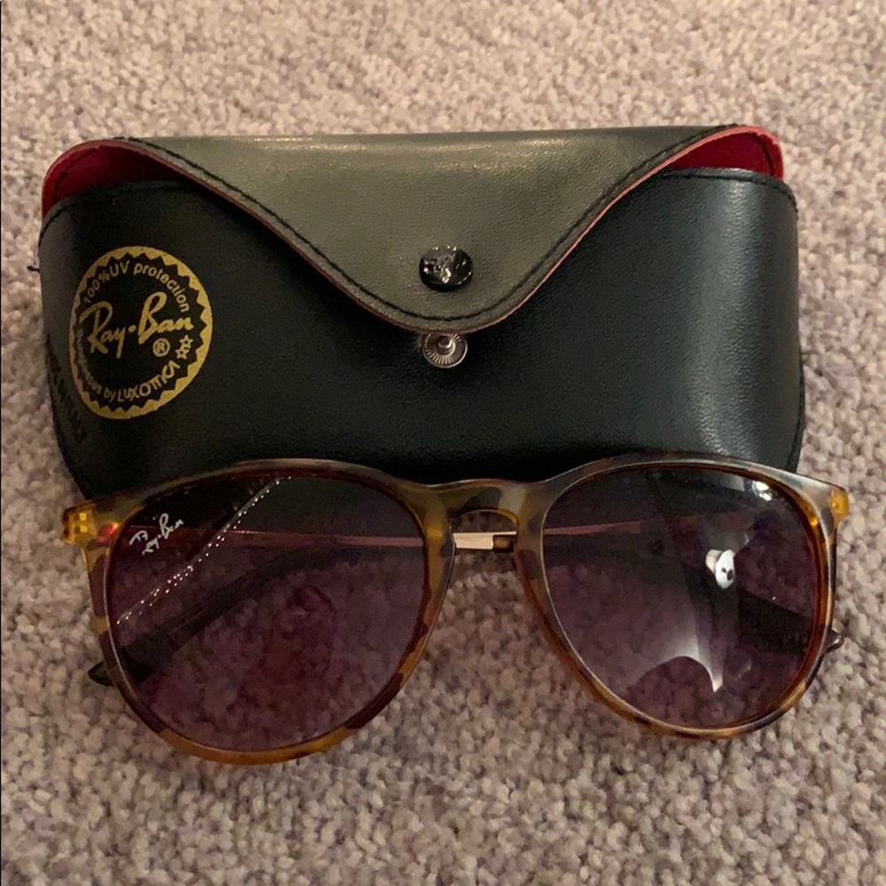 Gently Used Ray Bans